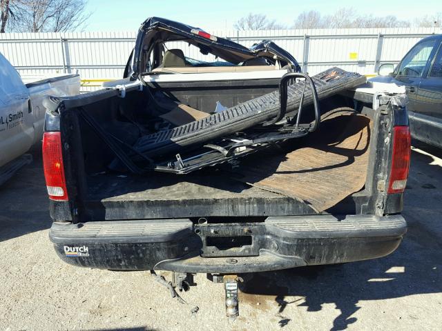 1FTSW31P13EC68261 - 2003 FORD F350 SRW S BLACK photo 6