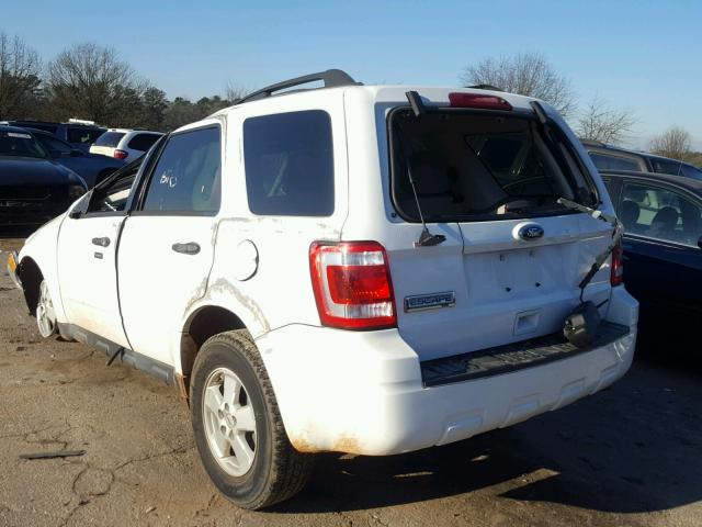 1FMCU0D7XBKC12853 - 2011 FORD ESCAPE XLT WHITE photo 3