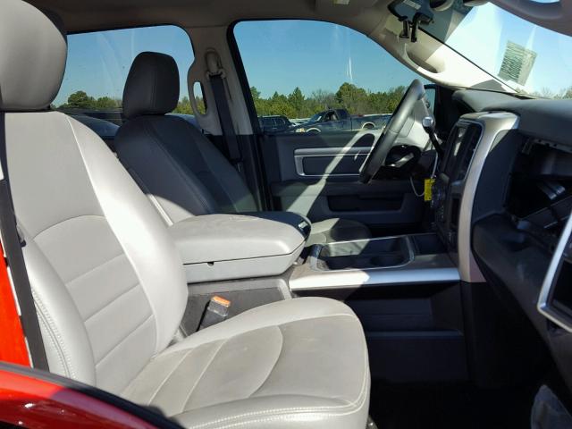 3C6UR5DLXGG370085 - 2016 RAM 2500 SLT RED photo 5