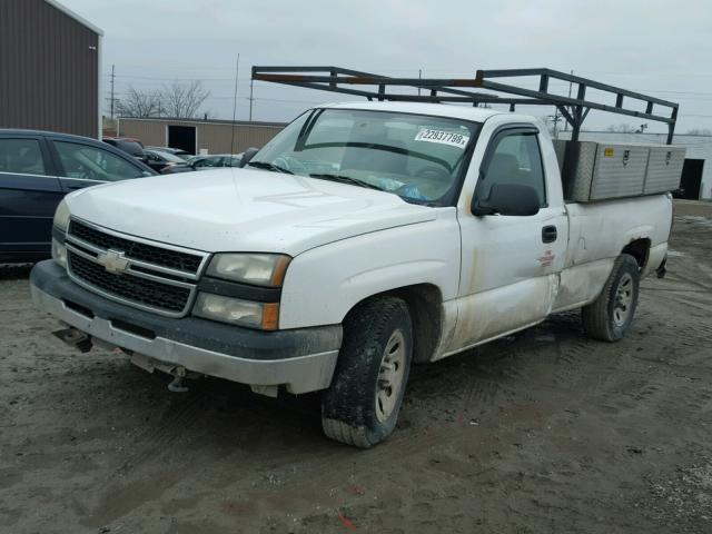 3GCEC14X26G177597 - 2006 CHEVROLET SILVERADO WHITE photo 2