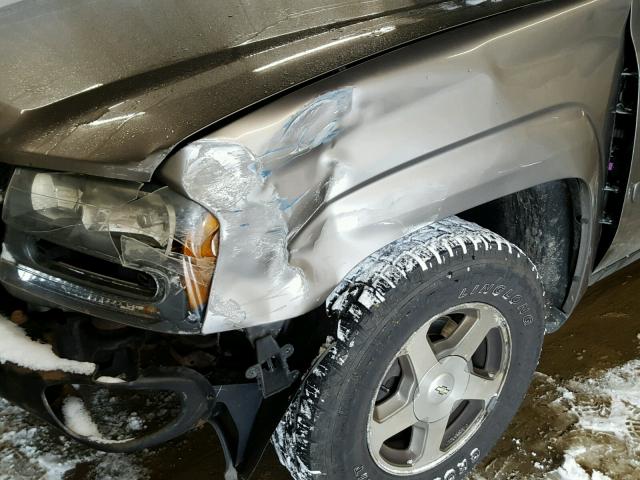 1GNDT13S262250081 - 2006 CHEVROLET TRAILBLAZE GRAY photo 9