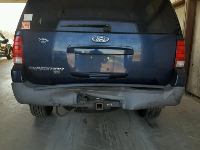 1FMRU15W33LA64711 - 2003 FORD EXPEDITION BLUE photo 9