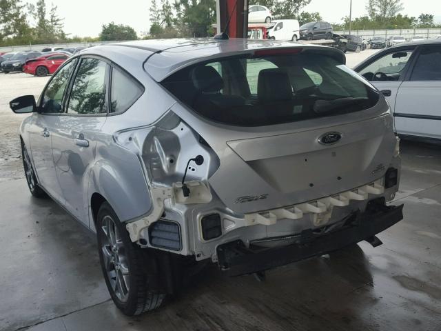 1FADP3K23DL211975 - 2013 FORD FOCUS SE SILVER photo 3