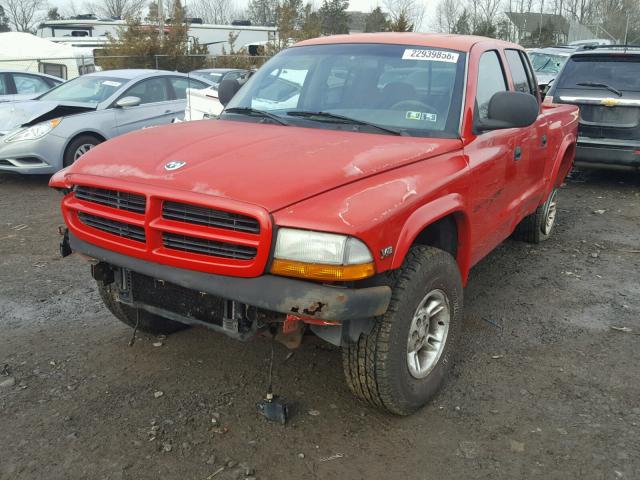 1B7HG2AZXYS604632 - 2000 DODGE DAKOTA QUA RED photo 2