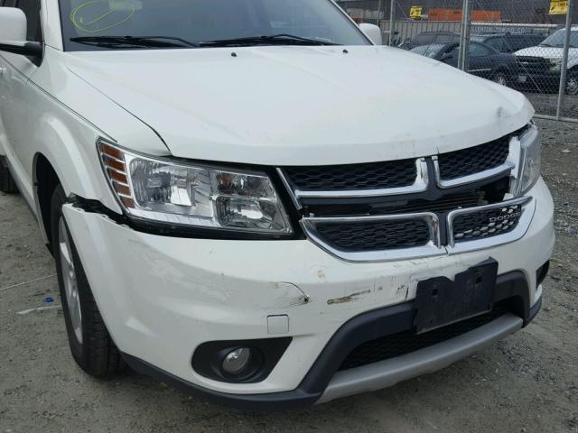 3C4PDCBG8CT153974 - 2012 DODGE JOURNEY SX WHITE photo 9