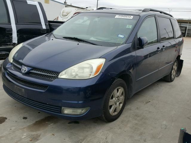 5TDZA22C74S070430 - 2004 TOYOTA SIENNA XLE BLUE photo 2