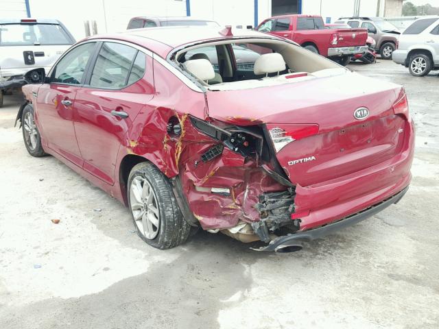 KNAGM4A75B5060039 - 2011 KIA OPTIMA LX RED photo 3