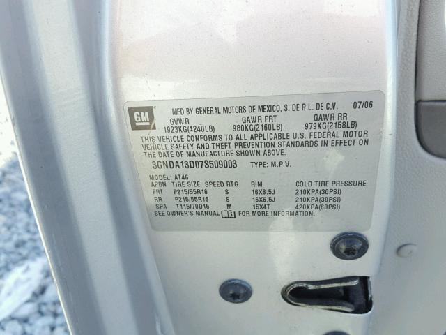 3GNDA13D07S509003 - 2007 CHEVROLET HHR LS SILVER photo 10