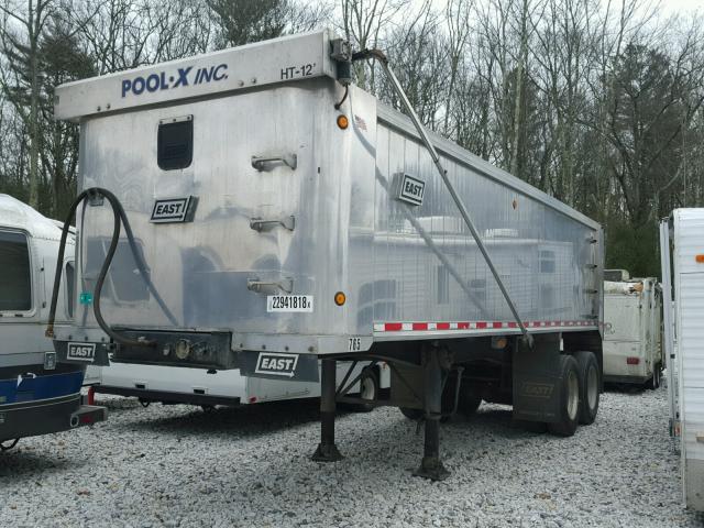 1E1D1M2886RG37267 - 2006 UTILIMASTER TRAILER SILVER photo 2