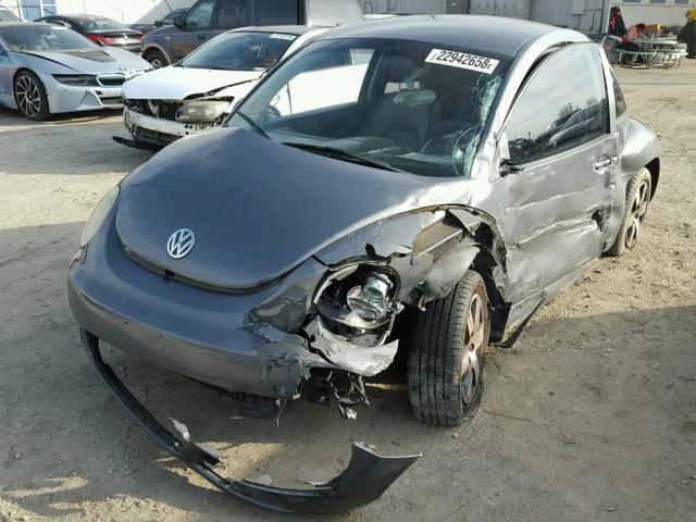 3VWPG31C56M405892 - 2006 VOLKSWAGEN NEW BEETLE GRAY photo 2