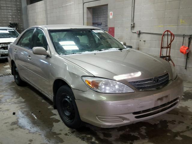 4T1BE32K42U536970 - 2002 TOYOTA CAMRY LE თაფლისფერი ფოტო 1