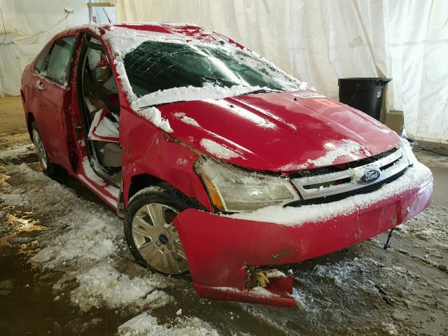 1FAHP35N18W266680 - 2008 FORD FOCUS SE RED photo 1