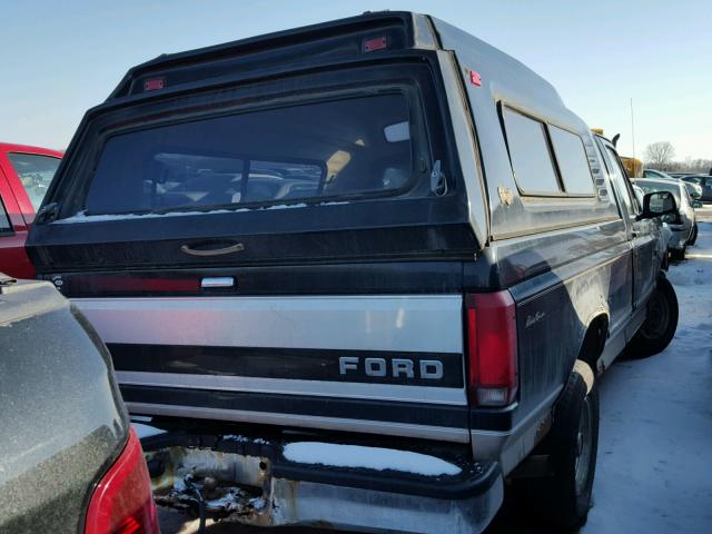 1FTEF15YXTNA01883 - 1996 FORD F150 BLACK photo 4