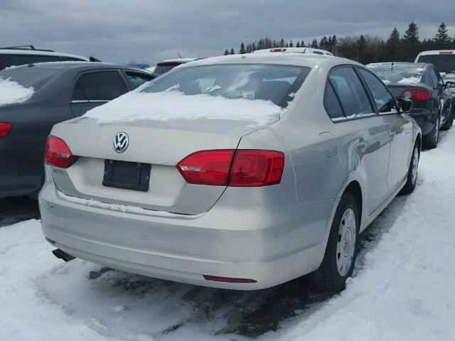 3VW2K7AJXBM380822 - 2011 VOLKSWAGEN JETTA BASE WHITE photo 4