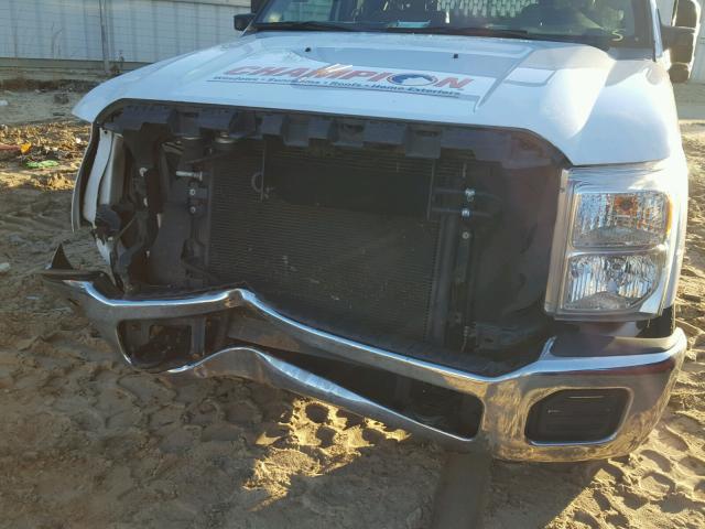 1FT7X2A62FEC71758 - 2015 FORD F250 SUPER WHITE photo 9