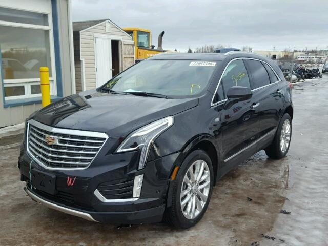 1GYKNFRS3HZ231753 - 2017 CADILLAC XT5 PLATIN BLACK photo 2