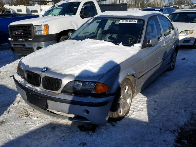 WBAAM3345YCA94539 - 2000 BMW 323 I SILVER photo 2