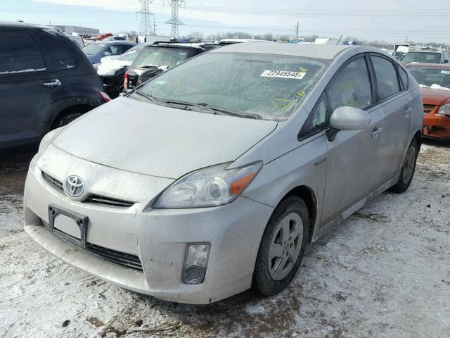 JTDKN3DU3A0223451 - 2010 TOYOTA PRIUS SILVER photo 2