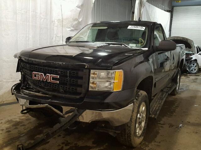 1GT020CG6BF153856 - 2011 GMC SIERRA K25 BLACK photo 2