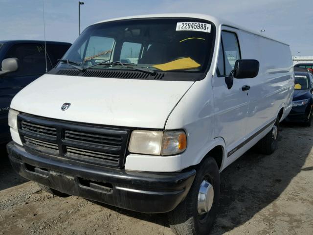 2B7KB31Z2VK509546 - 1997 DODGE RAM VAN B3 WHITE photo 2