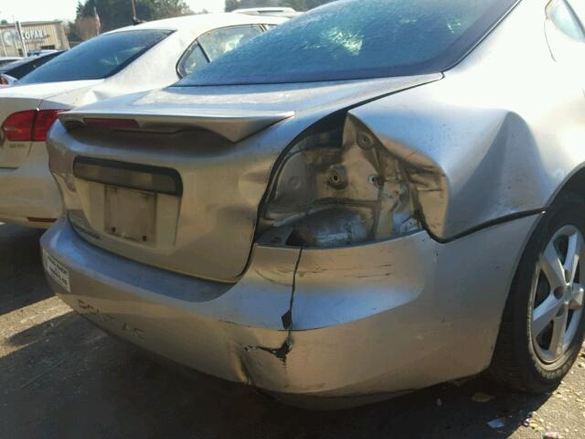 2G2WP582361140800 - 2006 PONTIAC GRAND PRIX SILVER photo 9