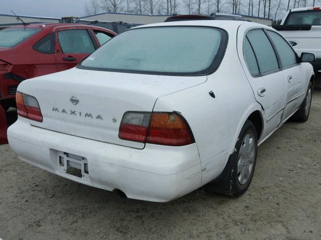 JN1CA21DXTT740300 - 1996 NISSAN MAXIMA GLE WHITE photo 4