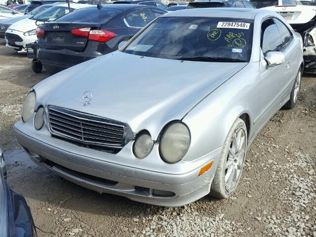 WDBLJ65G52F199449 - 2002 MERCEDES-BENZ CLK 320 SILVER photo 2