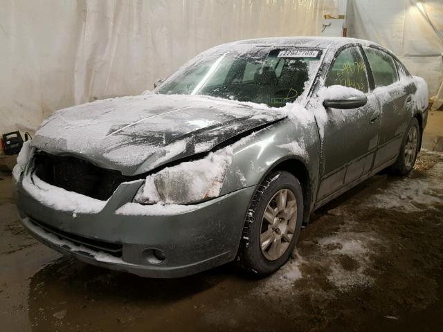 1N4AL11D35C116677 - 2005 NISSAN ALTIMA S GREEN photo 2