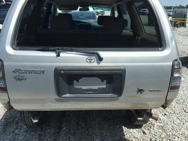 JT3GM84R4Y0056209 - 2000 TOYOTA 4RUNNER SILVER photo 9