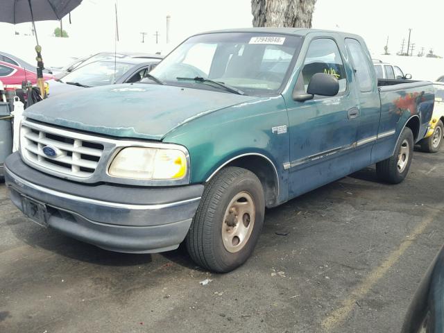1FTZX1726XKB05690 - 1999 FORD F150 GREEN photo 2