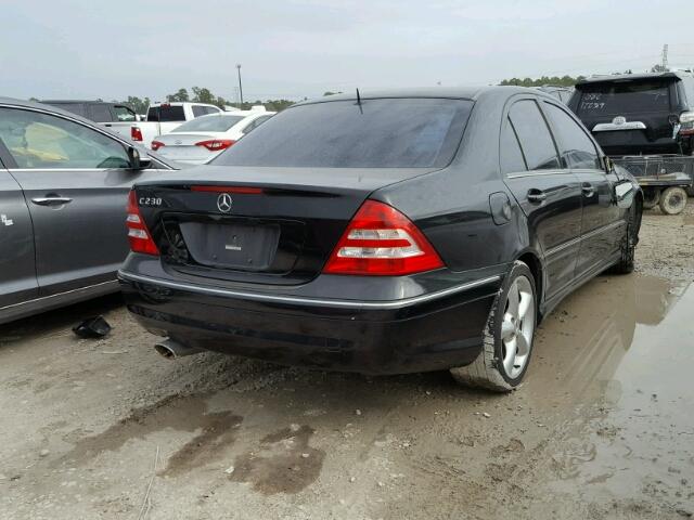 WDBRF52HX6F743338 - 2006 MERCEDES-BENZ C GENERATI BLACK photo 4