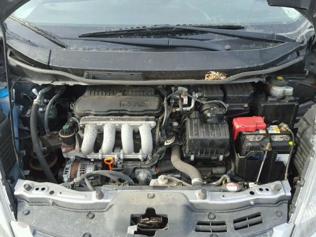 JHMGE88239S064912 - 2009 HONDA FIT Srebrny zdjęcie 7