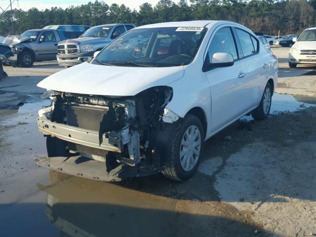 3N1CN7AP5EL871587 - 2014 NISSAN VERSA S WHITE photo 2