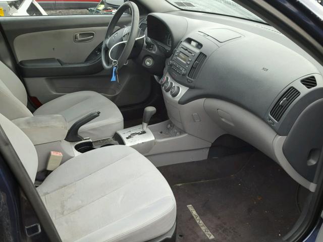 KMHDU46D68U475675 - 2008 HYUNDAI ELANTRA GL BLUE photo 5