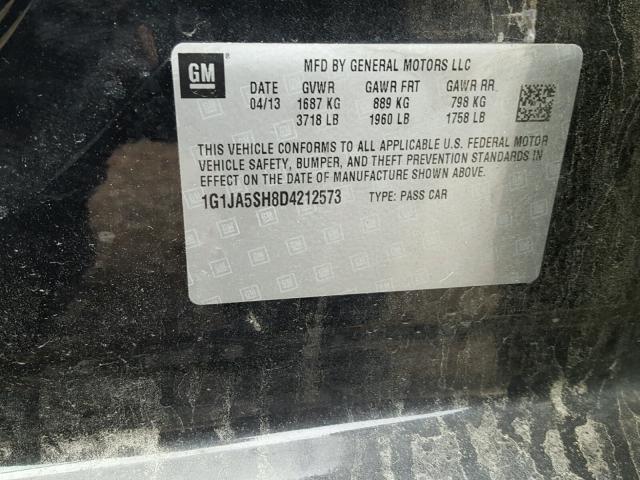 1G1JA5SH8D4212573 - 2013 CHEVROLET SONIC LS შავი ფოტო 10