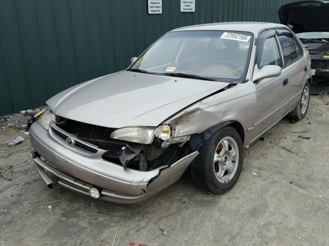 2T1BR18E8WC044833 - 1998 TOYOTA COROLLA VE TAN photo 2