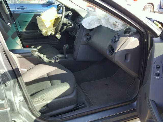 2G2WS522741310242 - 2004 PONTIAC GRAND PRIX GRAY photo 5