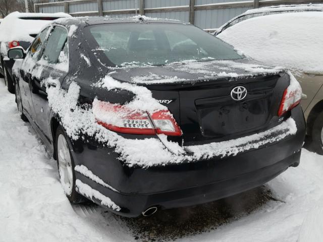 4T1BF3EK4BU215293 - 2011 TOYOTA CAMRY BASE BLACK photo 3