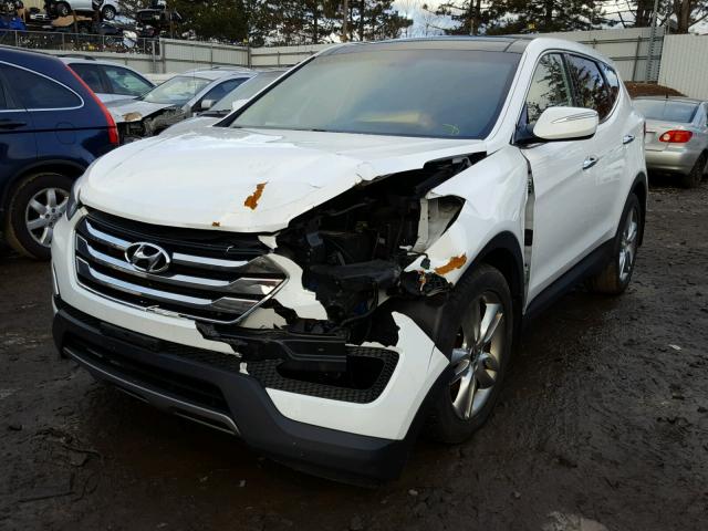 5XYZWDLA7DG068958 - 2013 HYUNDAI SANTA FE S WHITE photo 2