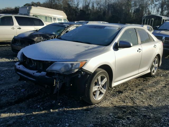 4T1BF1FK5DU214627 - 2013 TOYOTA CAMRY L SILVER photo 2