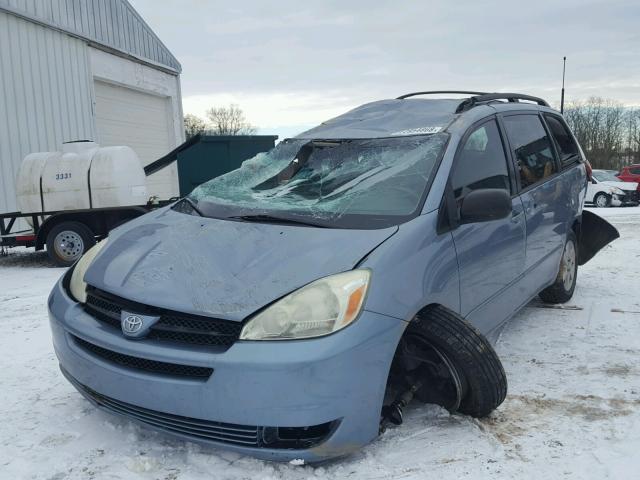 5TDZA23CX4S128688 - 2004 TOYOTA SIENNA CE BLUE photo 2