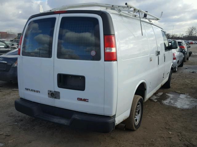 1GTGG25V561142390 - 2006 GMC SAVANA G25 WHITE photo 4