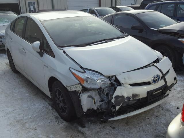 JTDKN3DU2E1821188 - 2014 TOYOTA PRIUS WHITE photo 1