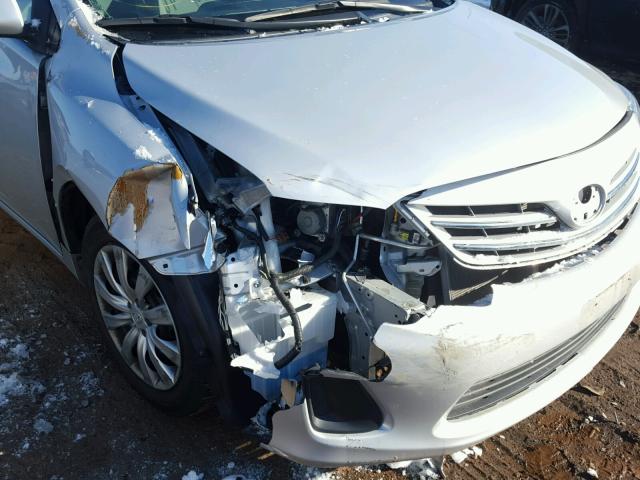 2T1BU4EE1DC102623 - 2013 TOYOTA COROLLA BA SILVER photo 9