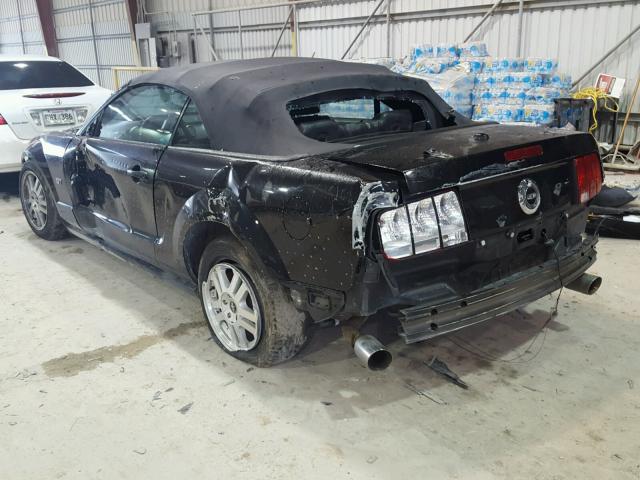 1ZVFT85H175202404 - 2007 FORD MUSTANG GT BLACK photo 3