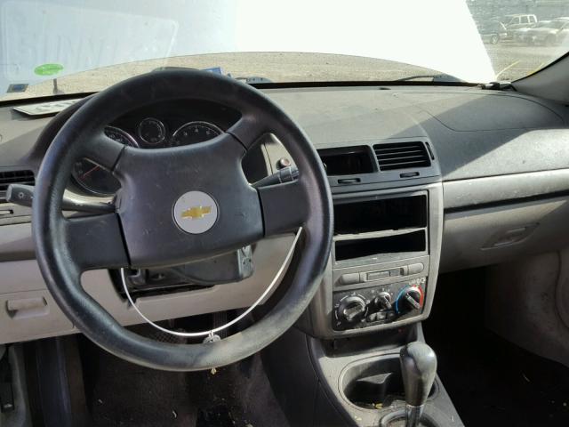 1G1AK15F167851590 - 2006 CHEVROLET COBALT LS SILVER photo 9