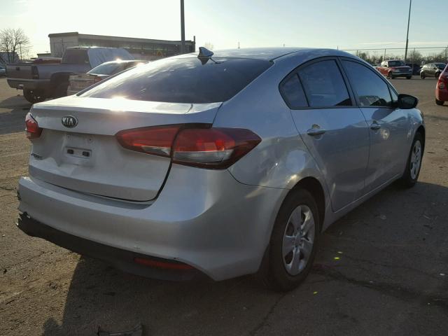 3KPFK4A76HE039895 - 2017 KIA FORTE LX SILVER photo 4