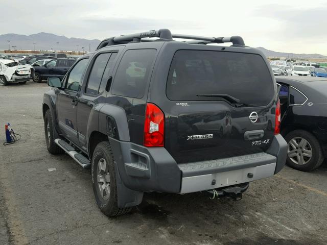 5N1AN0NW1BC515508 - 2011 NISSAN XTERRA OFF GRAY photo 3