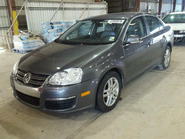 3VWEF71K27M175738 - 2007 VOLKSWAGEN JETTA WOLF GRAY photo 2