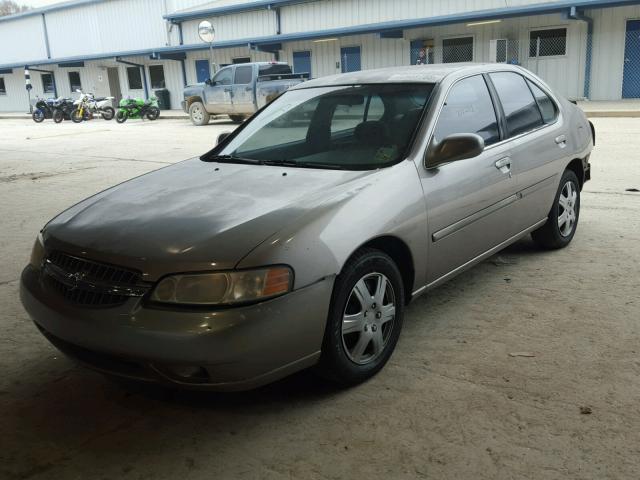 1N4DL01D8YC229455 - 2000 NISSAN ALTIMA XE BROWN photo 2